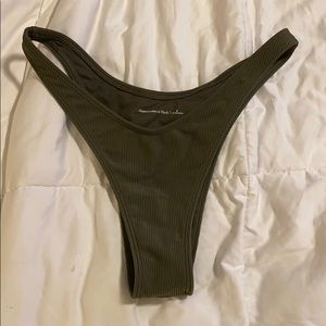 Cheeky/thong Bikini bottoms